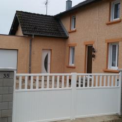 Pose des fenêtres, porte d'entrée, porte de garage, portail et clôture